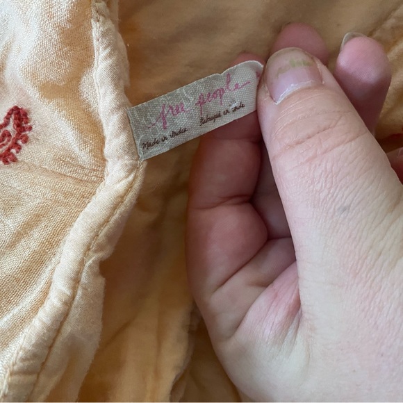 Weekend sale! Free People off the shoulder tank - Picture 5 of 5